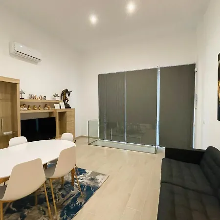 Apartamento Familiar Cyb A6 Apartament *